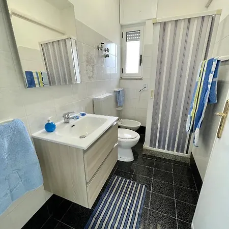 Appartement Chiaramare Vacanza, Casa Con Idromassaggio, Vicino Maldive Del Salento
