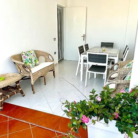 Chiaramare Vacanza, Casa Con Idromassaggio, Vicino Maldive Del Salento Appartement