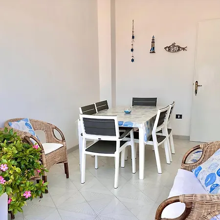 Chiaramare Vacanza, Casa Con Idromassaggio, Vicino Maldive Del Salento Appartement *
