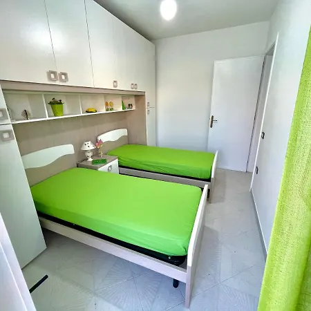 Chiaramare Vacanza, Casa Con Idromassaggio, Vicino Maldive Del Salento *