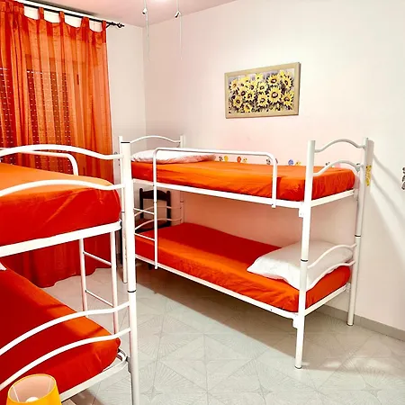 Appartement Chiaramare Vacanza, Casa Con Idromassaggio, Vicino Maldive Del Salento